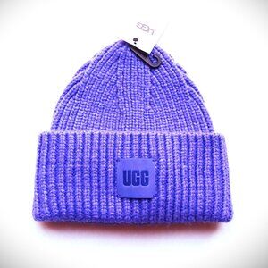 UGG Chunky Ribbed Beanie in Lupine Color